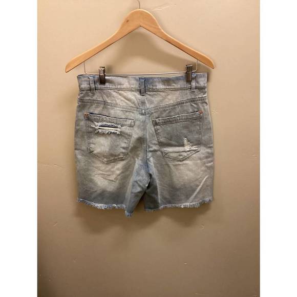 NEW SHE + SKY women's distressed bermuda shorts in denim - Picture 2 of 2